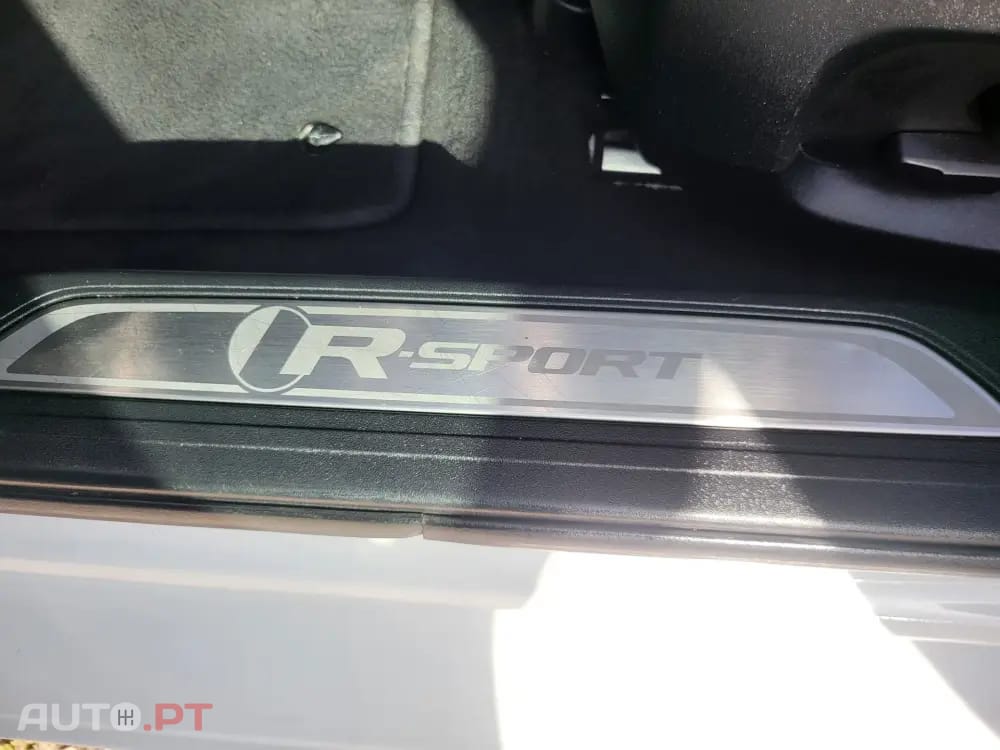 Jaguar XE 2.0 D R-Sport AWD Aut.