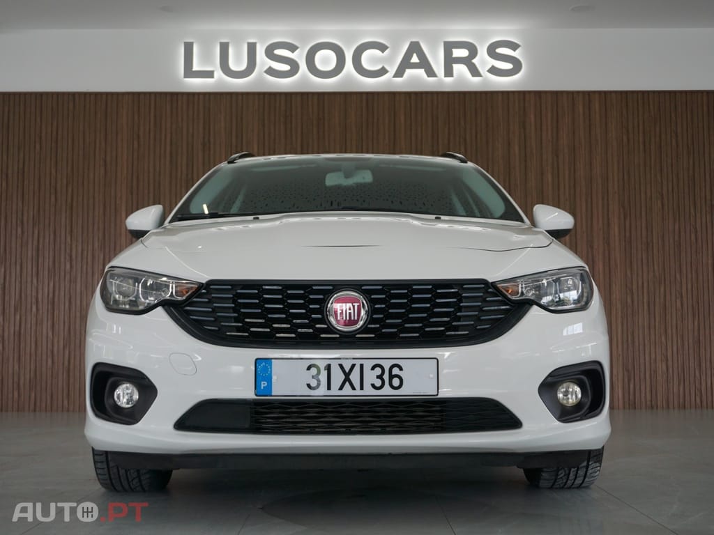 Fiat Tipo 1.6 M-Jet Lounge Tech J17 DCT