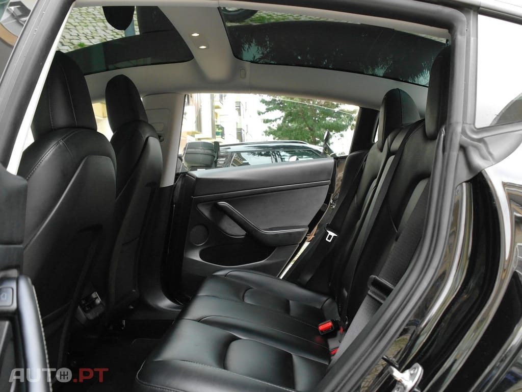 Tesla Model 3 Long Range Tração Traseira