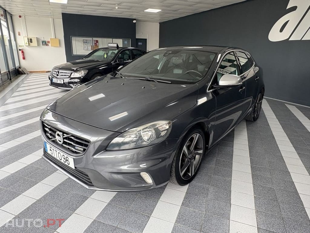 Volvo V40 1.6 D2 R-Design