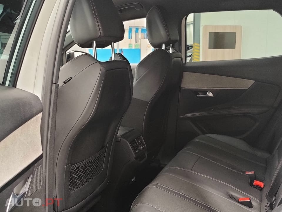 Peugeot 3008 1.6 Hybrid GT e-EAT8