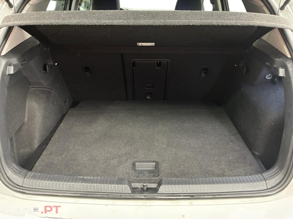 Volkswagen Golf 1.0 TSI OPF Life