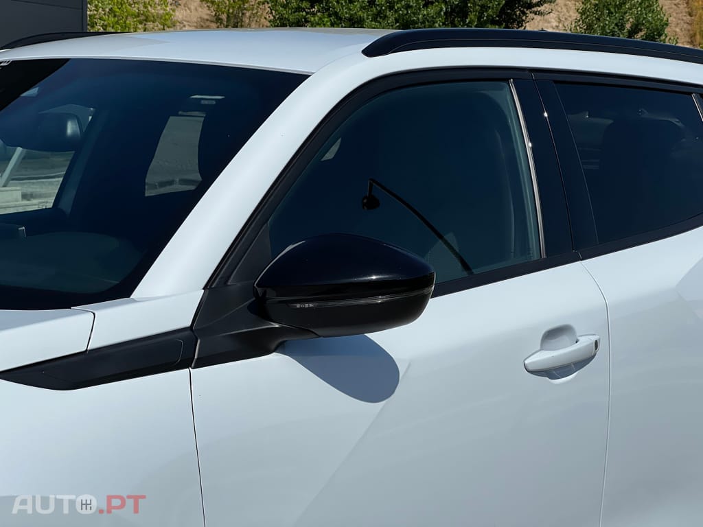 Peugeot 2008 1.2 PureTech Allure