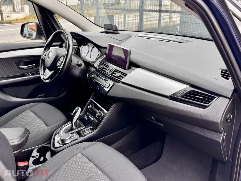 BMW 216 d 7L Advantage Auto