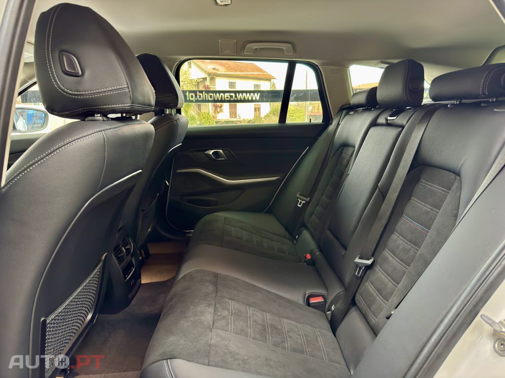 BMW 330 e Touring Corporate Edition Auto