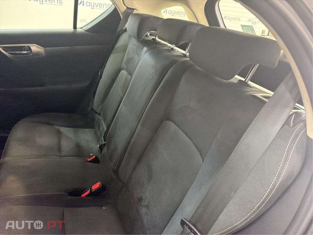 Lexus CT Business