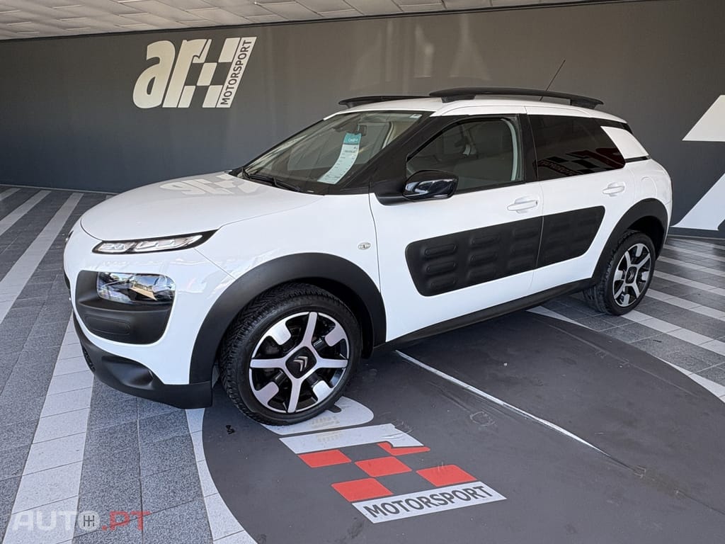 Citroen C4 Cactus 1.6 BlueHDi Shine