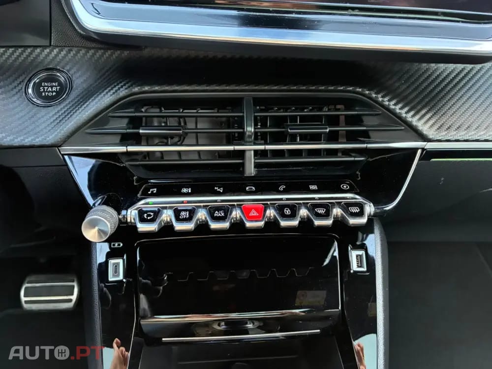 Peugeot E-208 50 kWh GT Line
