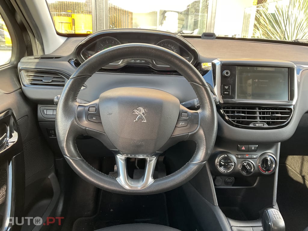 Peugeot 208 1.2 VTi Active