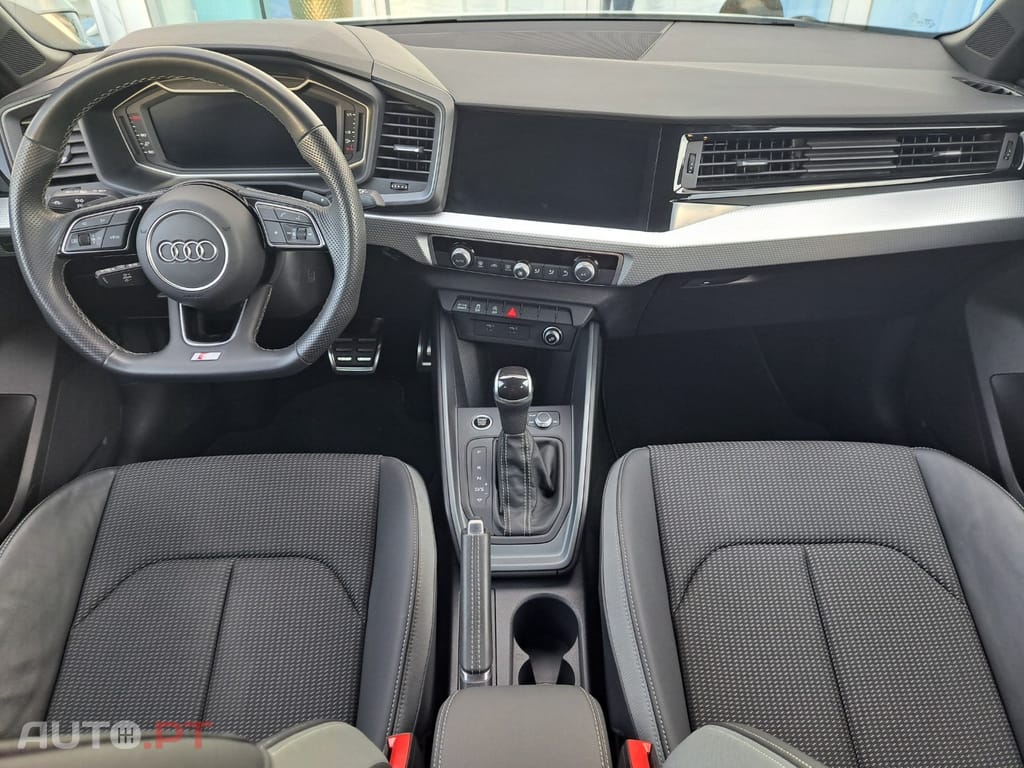 Audi A1 30 TFSI S line S tronic