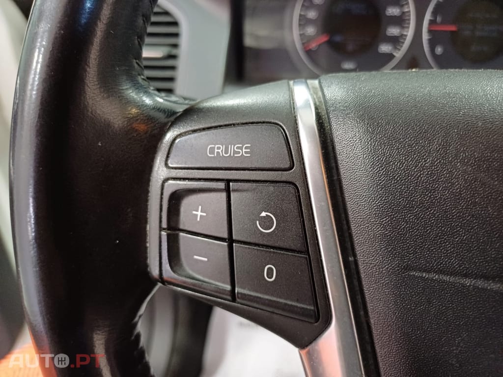 Volvo XC60 2.4 D Drive Summum