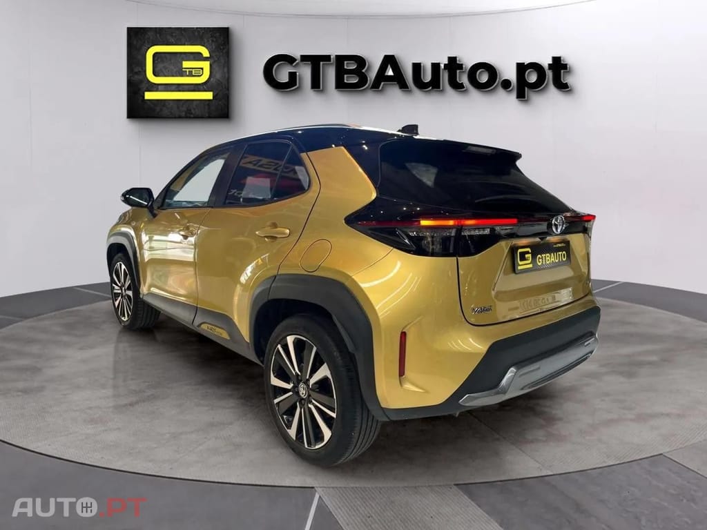 Toyota Yaris Cross 1.5 HYBRID 