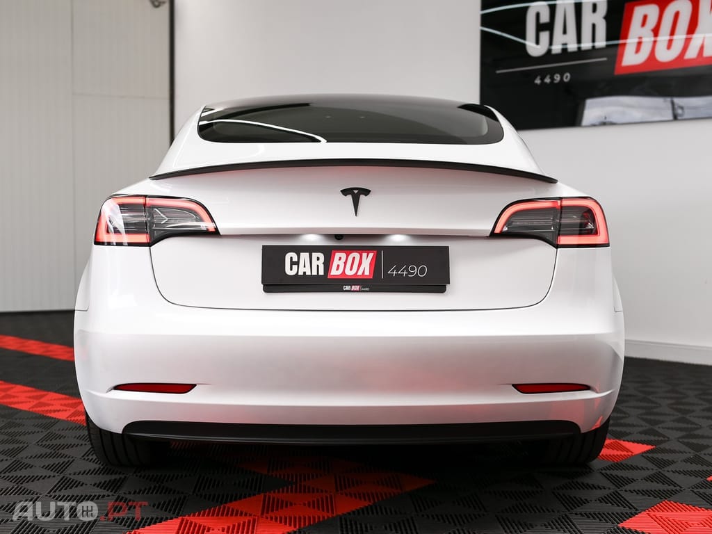 Tesla Model 3 Long Range Tração Integral Premium