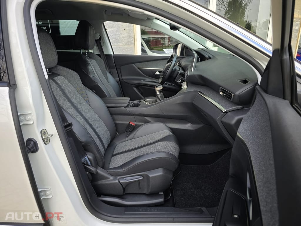 Peugeot 3008 1.5 BlueHDi GT Line