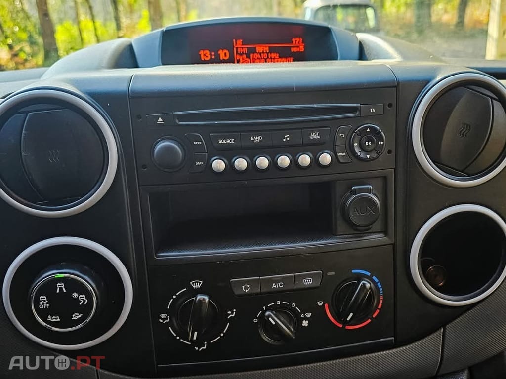 Peugeot Partner 1.6 BlueHDi L1 Premium 3L
