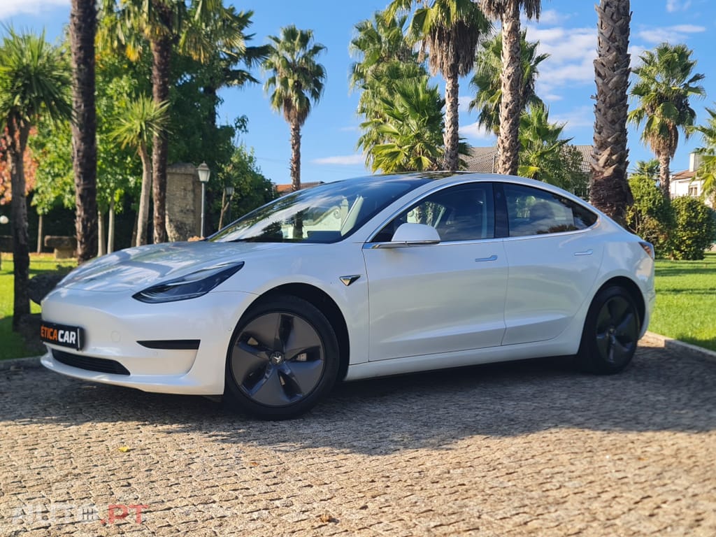 Tesla Model 3 Tração Traseira Premium