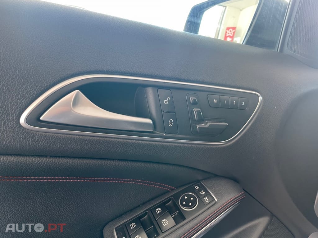 Mercedes-Benz GLA 220 CDI 4Matic 7G-DCT AMG Line