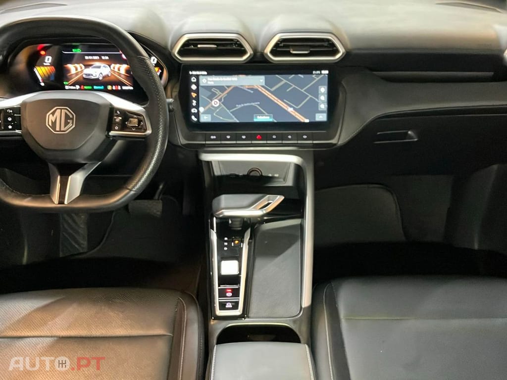 MG ZS 1.5 Hybrid+ Luxury