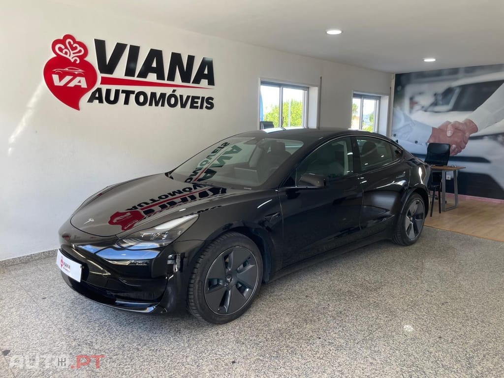 Tesla Model 3 Tração Traseira