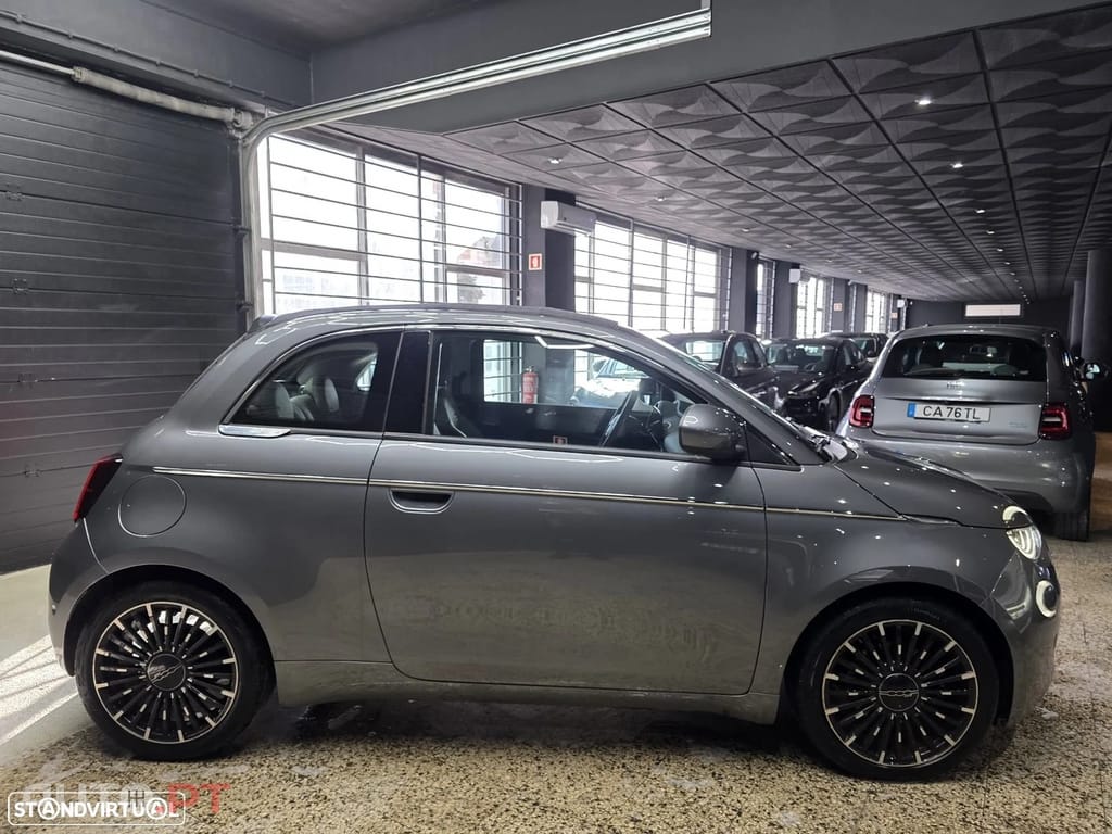 Fiat 500e La Prima