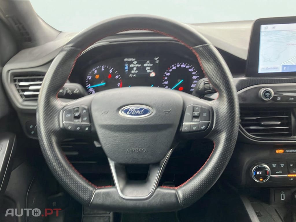 Ford Focus 1.0 EcoBoost MHEV ST-Line