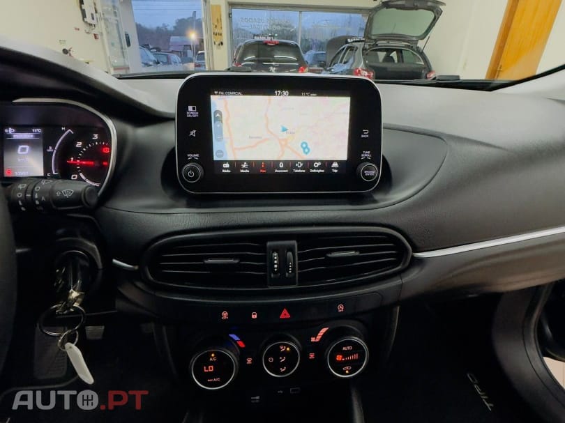 Fiat Tipo 1.3 M-Jet Lounge