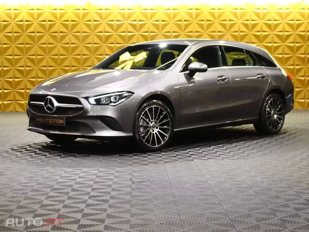Mercedes-Benz CLA 250 e Progressive