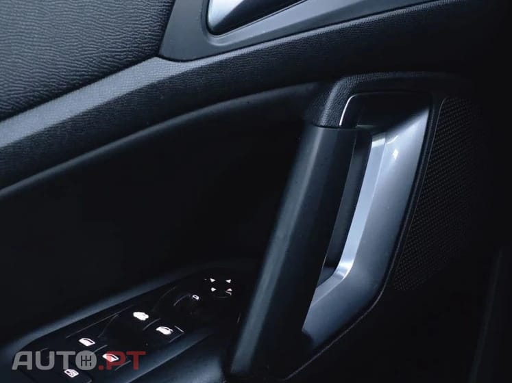 Peugeot 308 1.6 BlueHDi Allure
