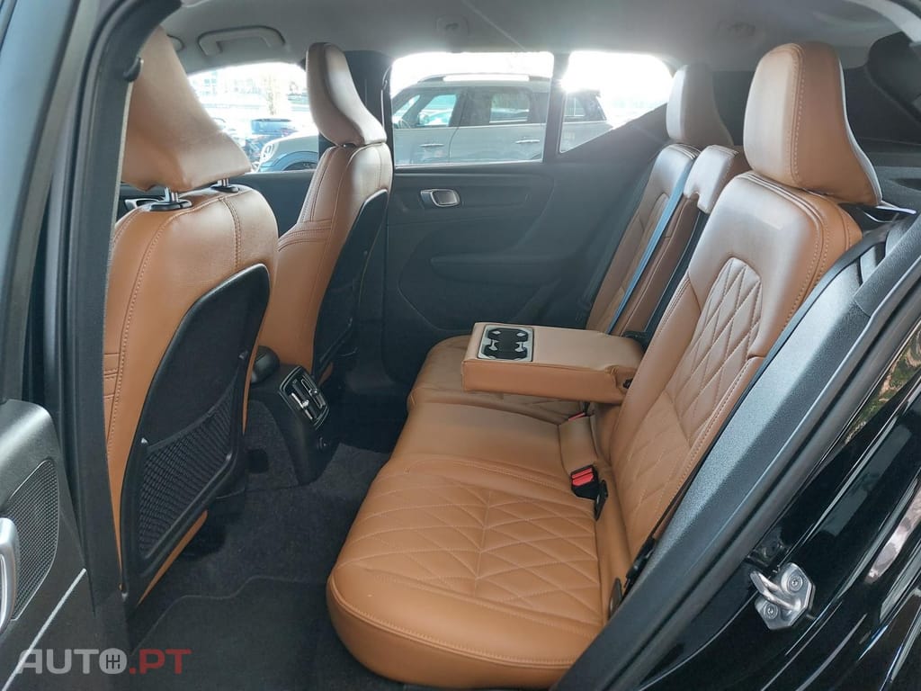 Volvo XC40 1.5 T4 PHEV Inscription Expression