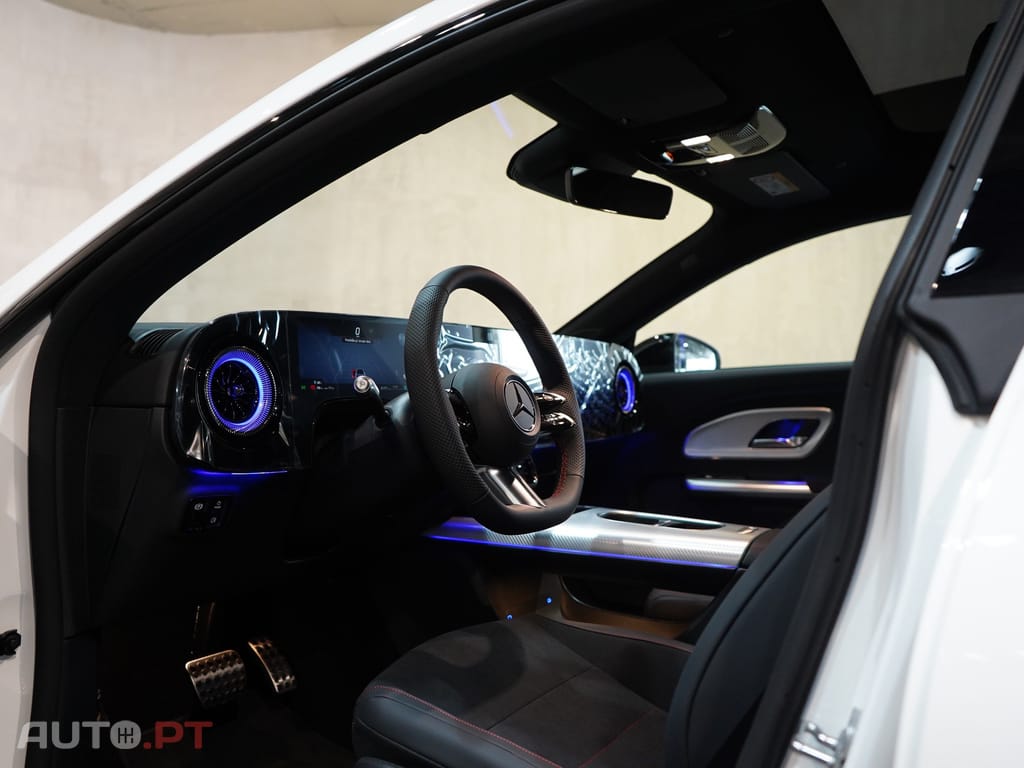 Mercedes-Benz CLA 250 com tecnologia EQ