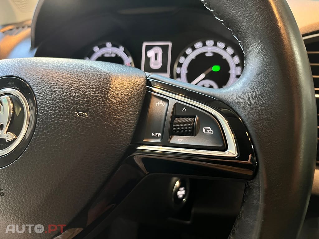 Skoda Karoq 1.0 TSI Ambition