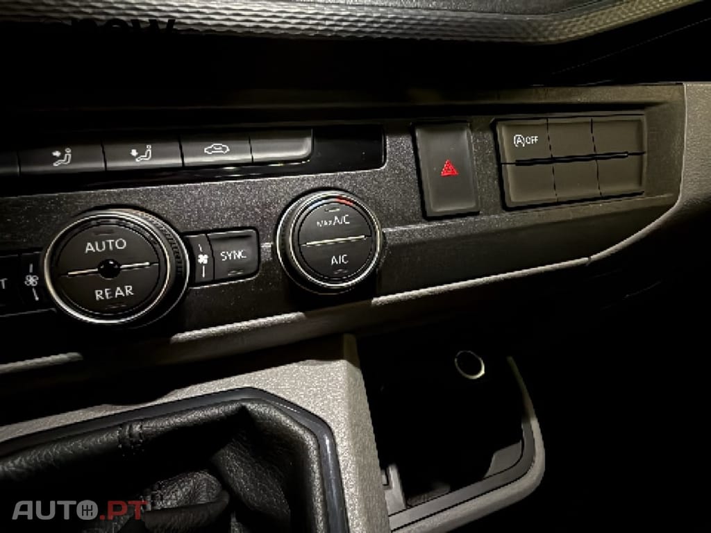 Volkswagen Caravelle Confort