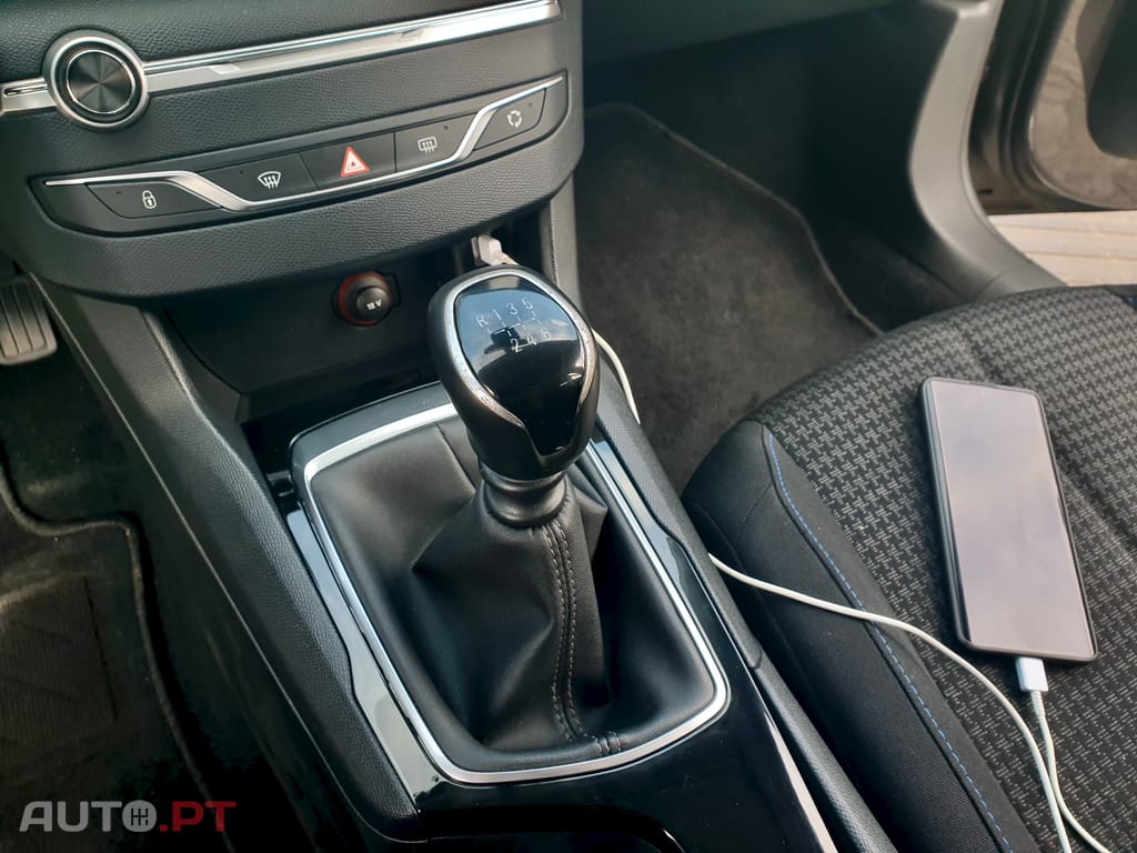 Peugeot 308 1.5 BlueHDi Style