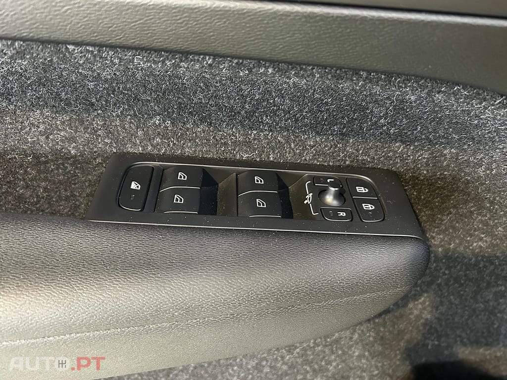 Volvo XC40 2.0 D3 Geartronic Momentum Plus