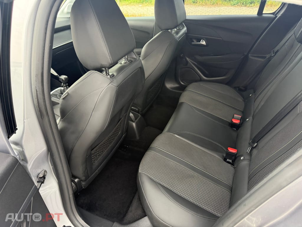 Peugeot 208 1.5 BlueHDi Active Business Pack