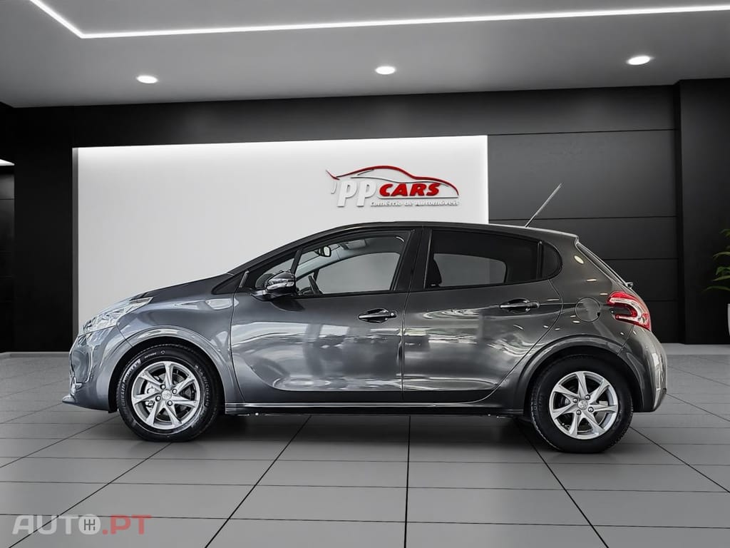 Peugeot 208 1.2 VTi Allure