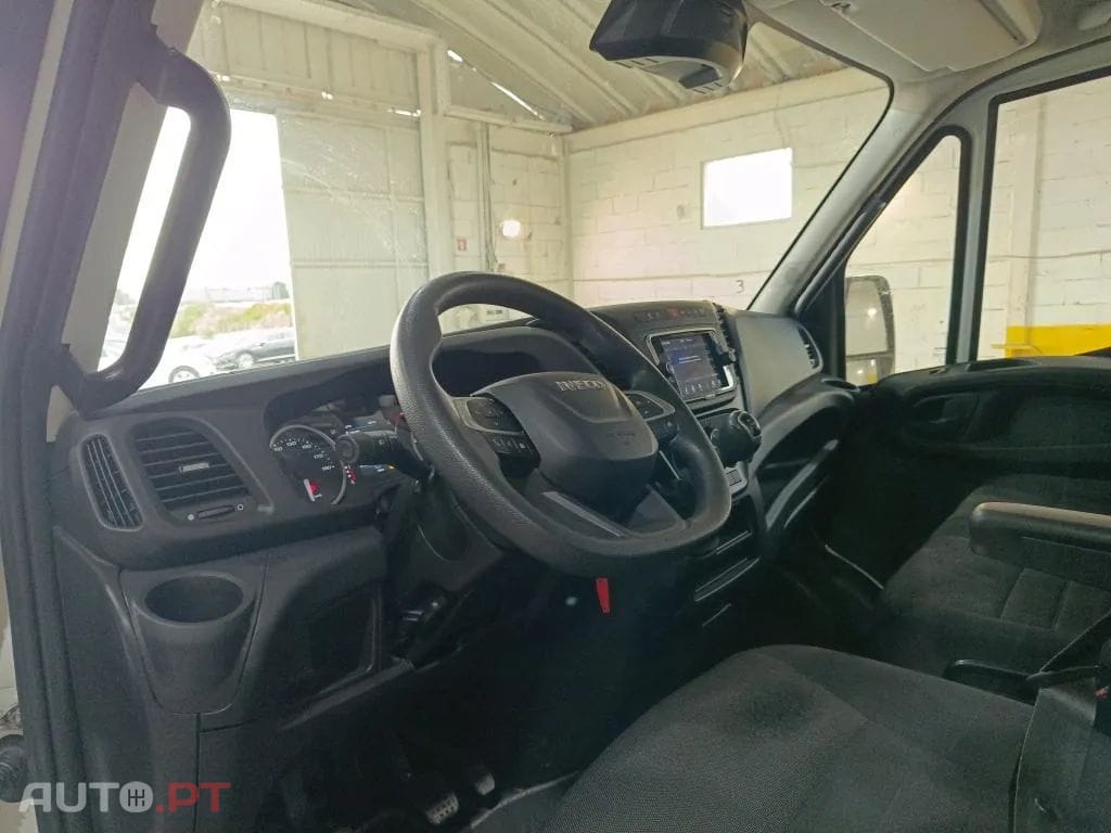 Iveco Daily 2.3 35S16V 3520L 12m3