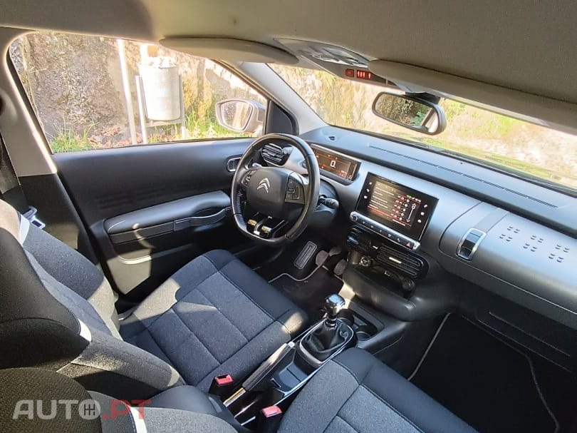 Citroen C4 Cactus BlueHDi 100 Stop&Start C-SERIES