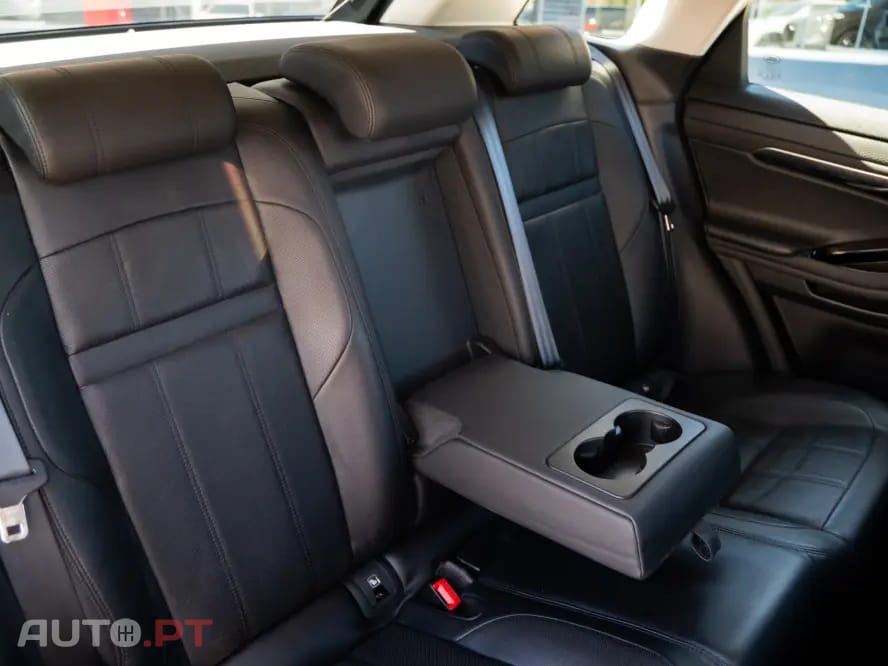 Land Rover Evoque D150 S
