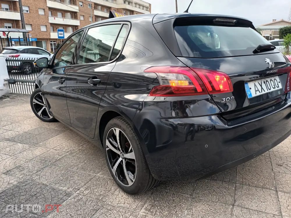 Peugeot 308 1.6 BlueHDi Style