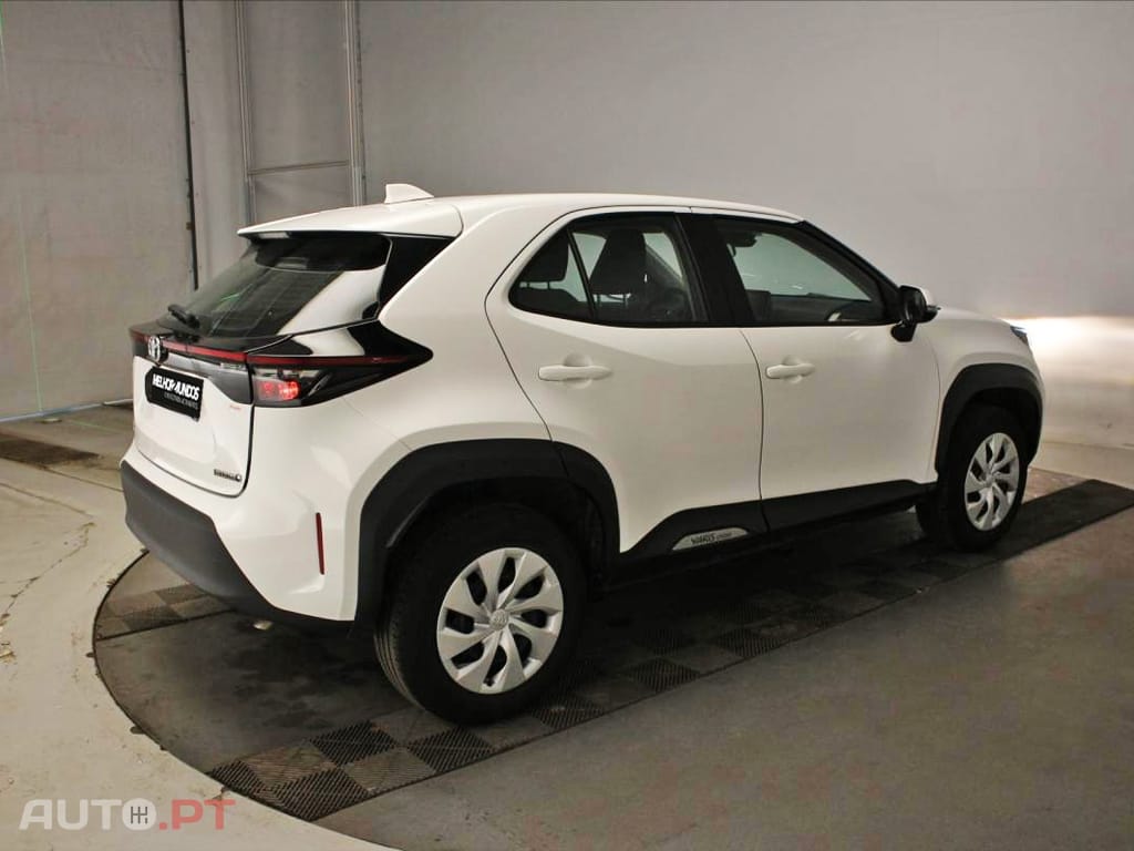 Toyota Yaris Cross 1.5 HDF Design AWD