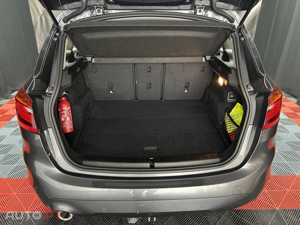 BMW 216 d Advantage