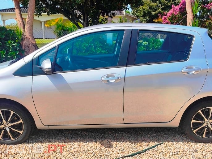 Toyota Yaris VVT-i 1.0Confort plus / 165€ mês