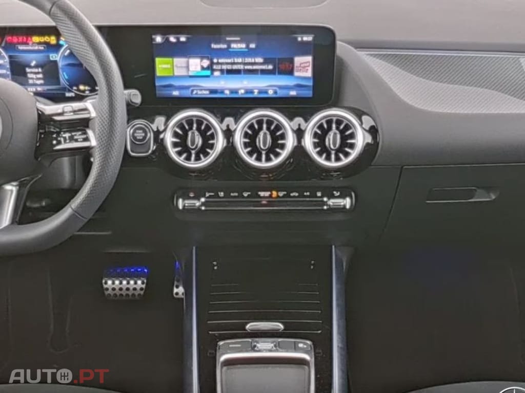 Mercedes-Benz GLA 250 e AMG  I.V.A DEDUTIVEL 