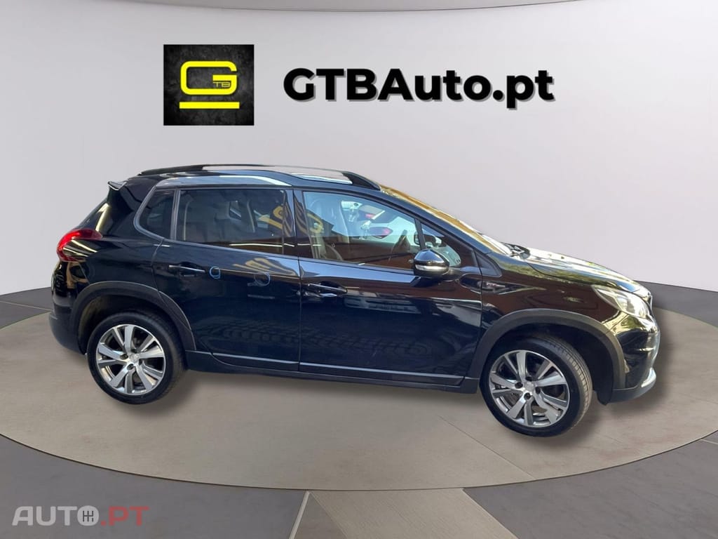 Peugeot 2008 1.2 e-THP GT Line