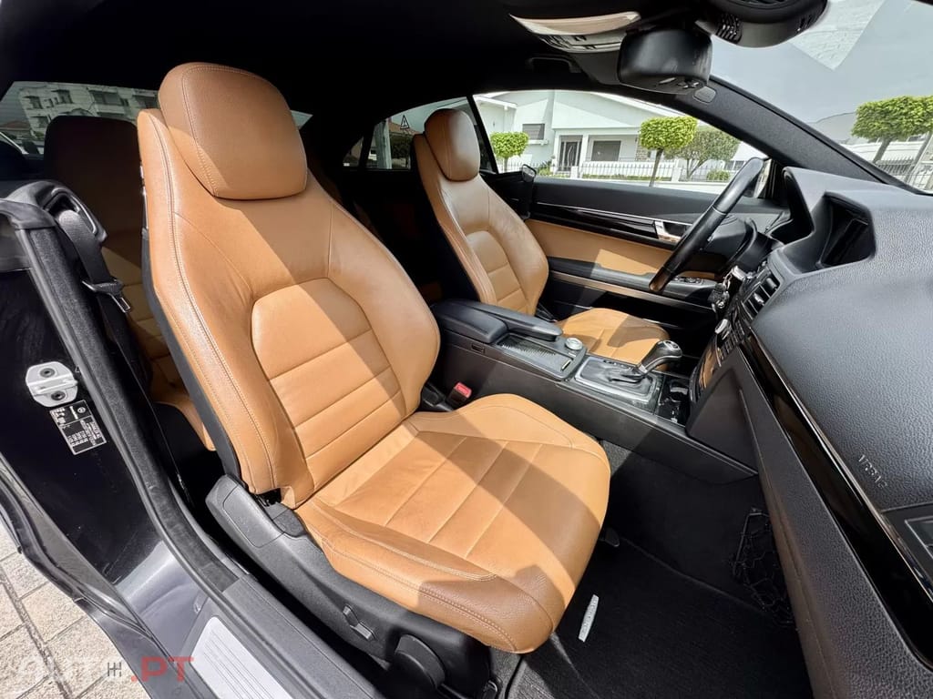 Mercedes-Benz E 220 CDI BlueEfficiency Auto