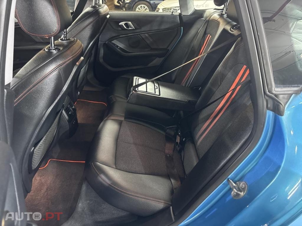 BMW 216 d Line Sport