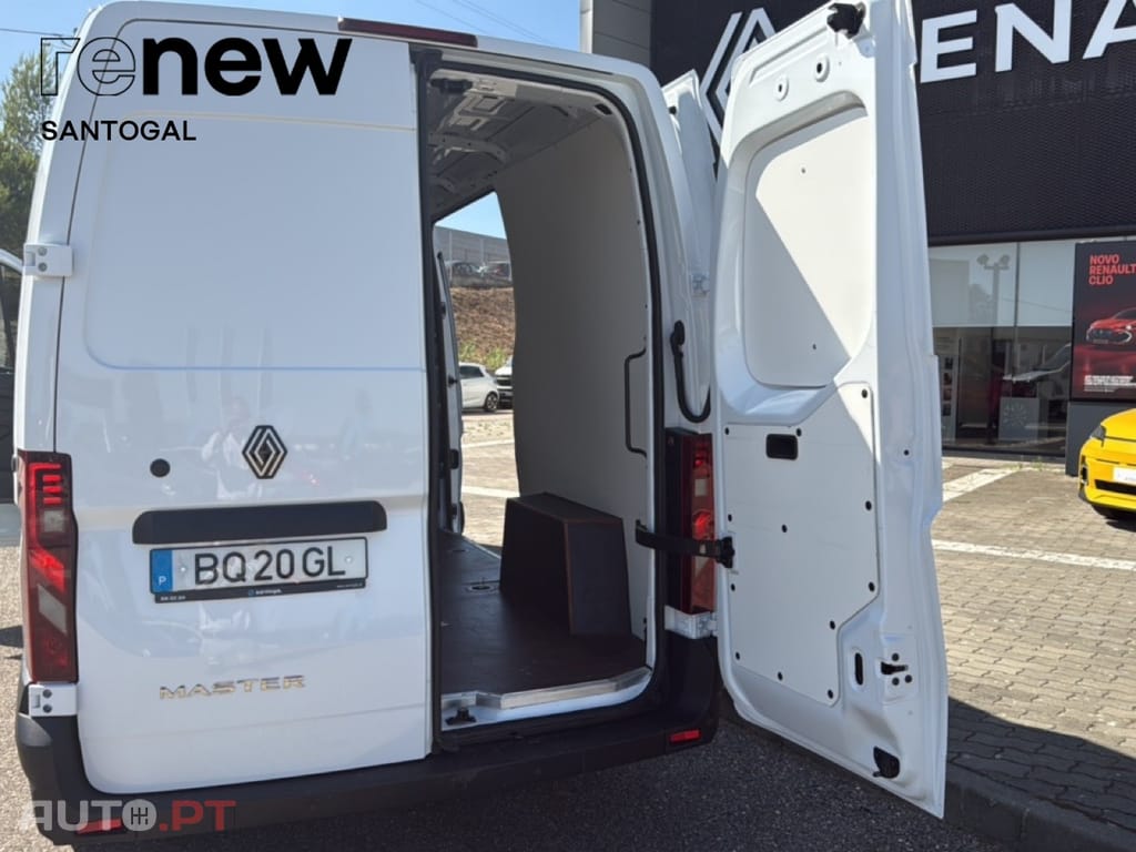 Renault Master 2.0DCi L2H2 3T5 Advance