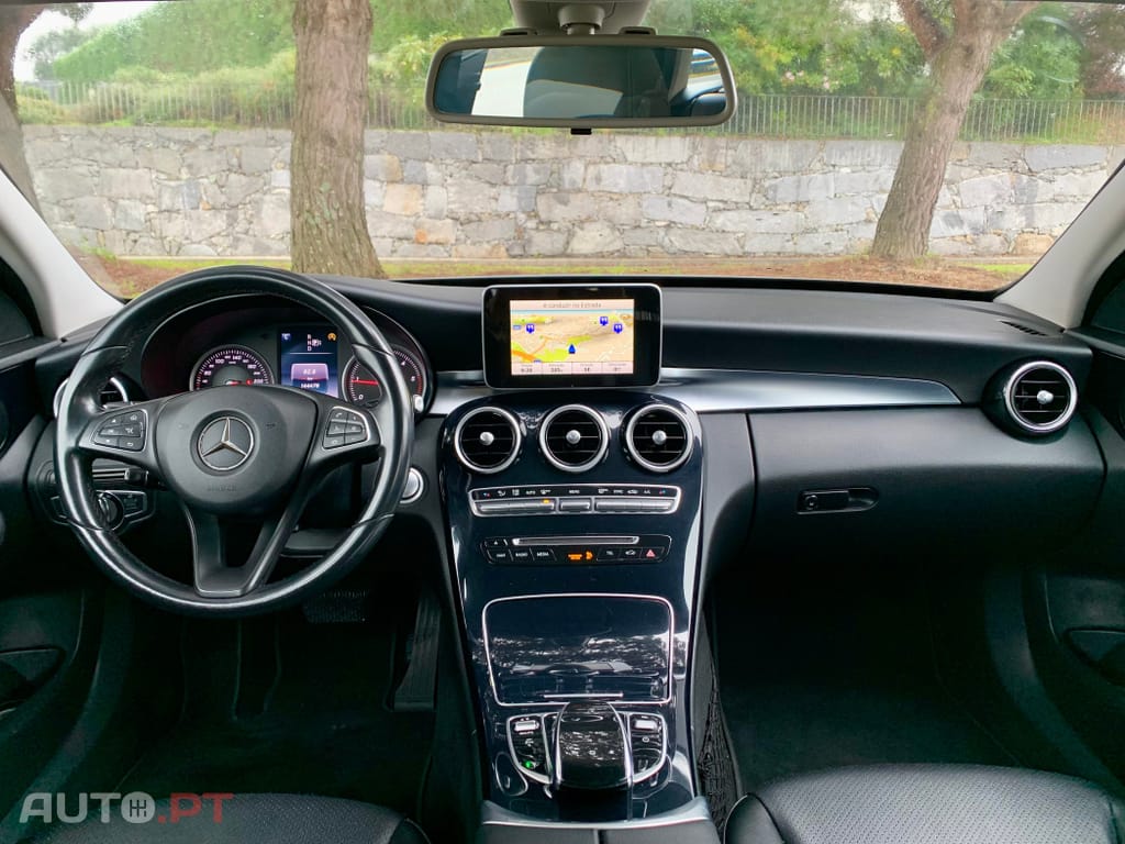 Mercedes-Benz C 200 NACIONAL