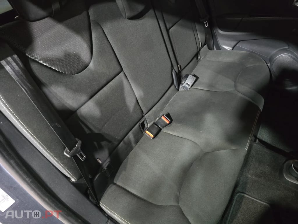 Renault Clio 0.9 TCe 90cv | Nacional | 104.000 km | 2019